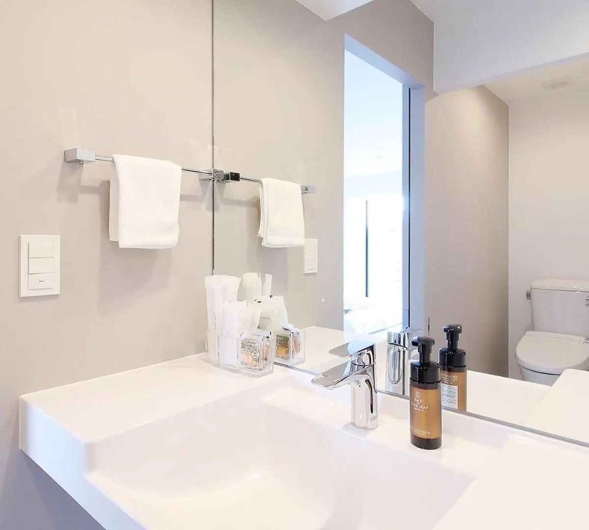 Bhotel Heiwaodori 701 - Spacious Apt Famous Hiroshima Dori 6Ppl アパート