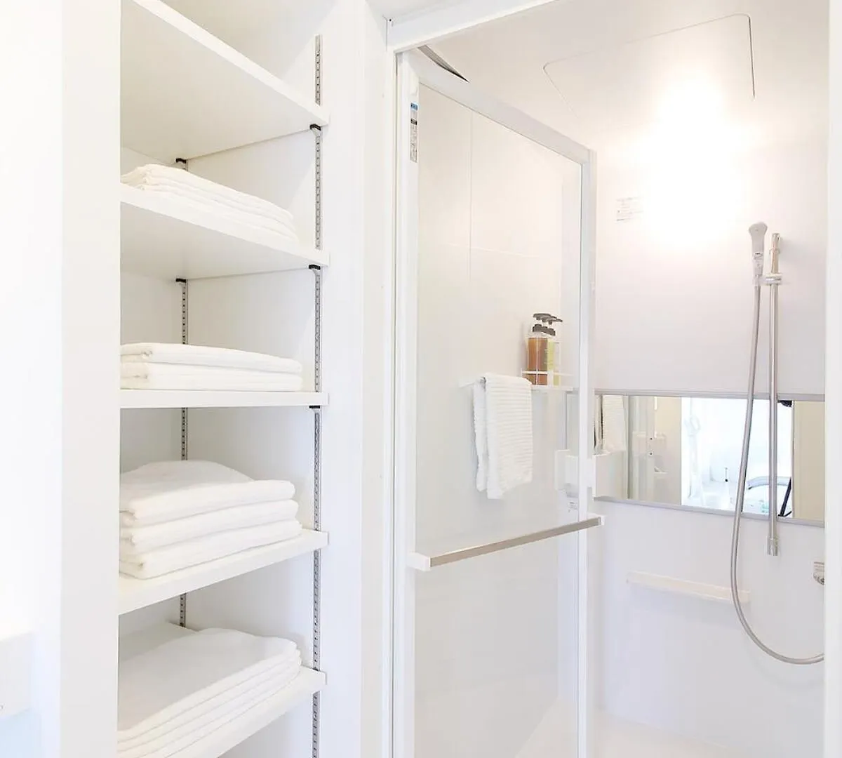 アパート Bhotel Heiwaodori 701 - Spacious Apt Famous Hiroshima Dori 6Ppl